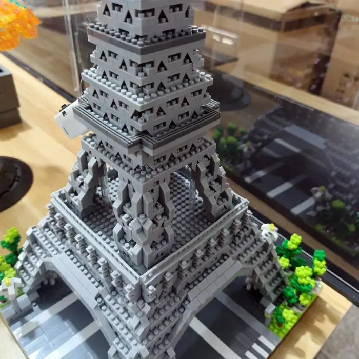 Ensemble de mini blocs de construction Tour Eiffel de Paris