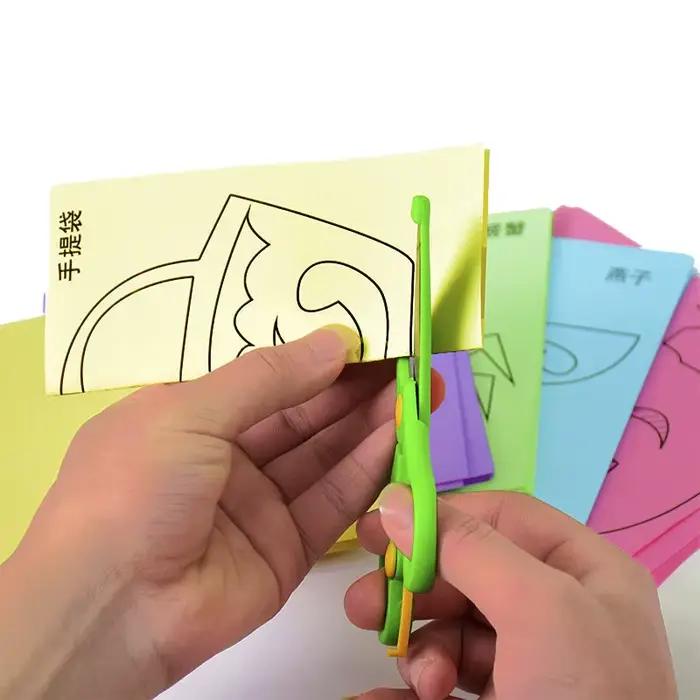 96 pièces enfants dessin animé bricolage coloré papier coupe pliant jouets