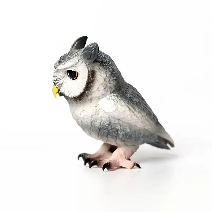 Figurine réaliste en plastique