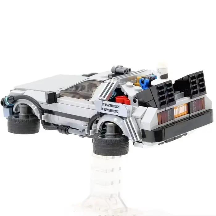 Modèle de voiture jouet de construction MOC – adapté aux ensembles