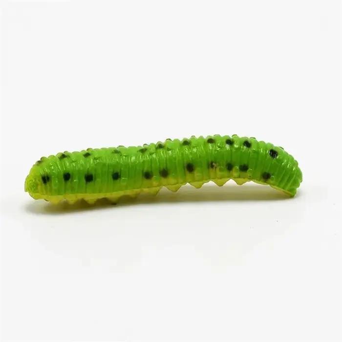 Vers artificiel réaliste en forme de chenille pour blagues