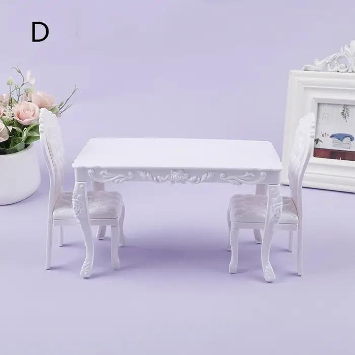 Table à manger et chaise de bureau d'ordinateur pour décor de maison de beurre