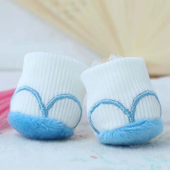 Chaussures en peluche de 20cm pour poupées, accessoires de poupées unisexes modernes et colorés pour habiller vos poupées en coton lors des cérémonies et des fêtes