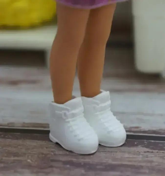 Chaussures mignonnes et accessoires pour poupée
