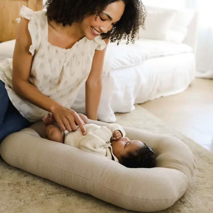 Transat bébé unisexe 0-12 mois en pur coton respirant, lit bébé portable pour la maison et les voyages bleu ciel rose vert confortable sécurité tranquillité d'esprit