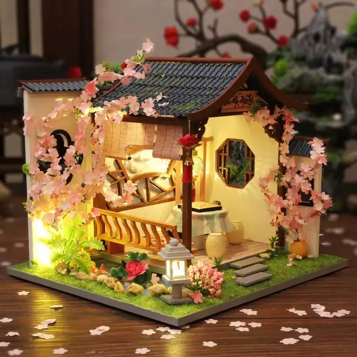 Maison de course en bois avec meubles