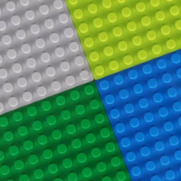 Planche de Base de Blocs de Construction Classiques 32x64 Troux Robuste en Plastique Multicolore pour Enfants et Adultes Occasions Spéciales Créativité Imagination