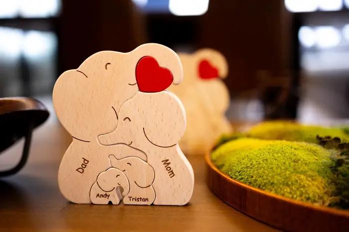 Puzzle en bois de famille d'éléphant de bricolage personnalisé