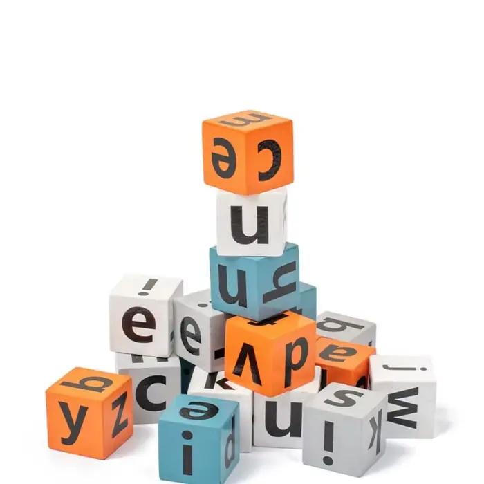 Cartes Flash Alphabet : Jeu d'Orthographe et de Mots en Bois – Apprentissage des Lettres et des Mots Anglais – Jeu de Blocs de Construction et d'Association