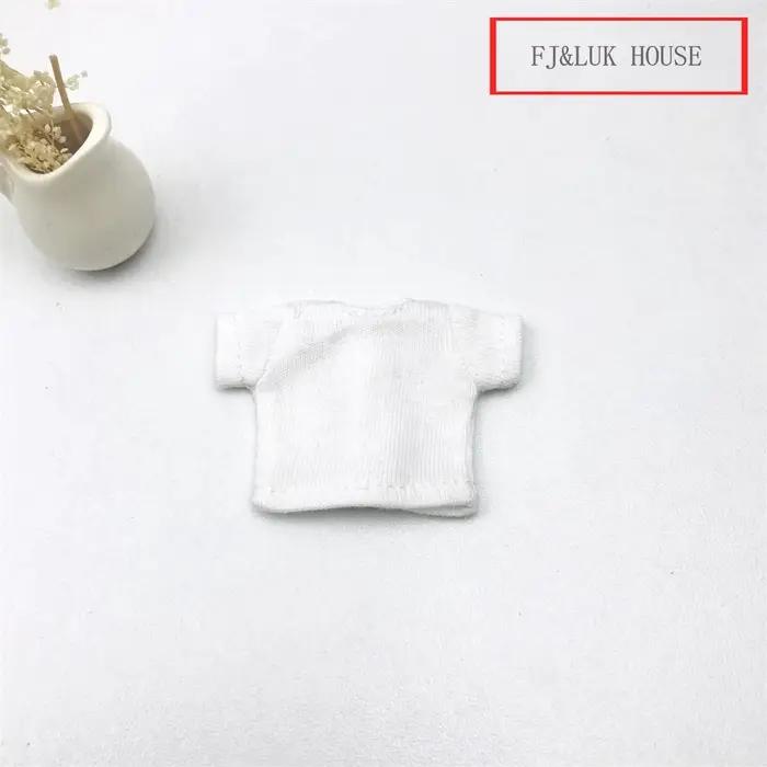 Vêtements de poupées OB11