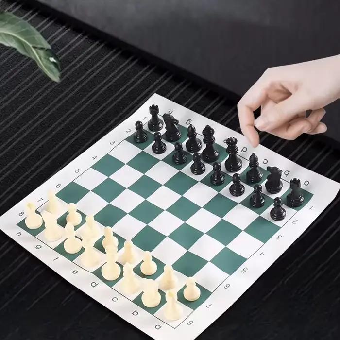 Jeu d'échecs pliant, jeu de société de voyage Portable, ensemble pour débutant, échecs intellectuels, échecs d'extérieur en plastique