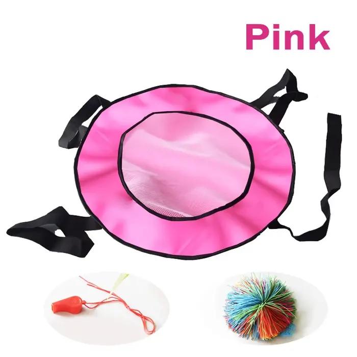 Lancer et attraper une balle rebondisnoyaux pour enfants