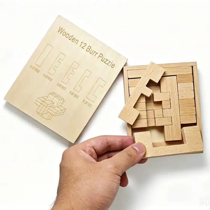 Nouveaux puzzles en bois à douze problèmes difficiles