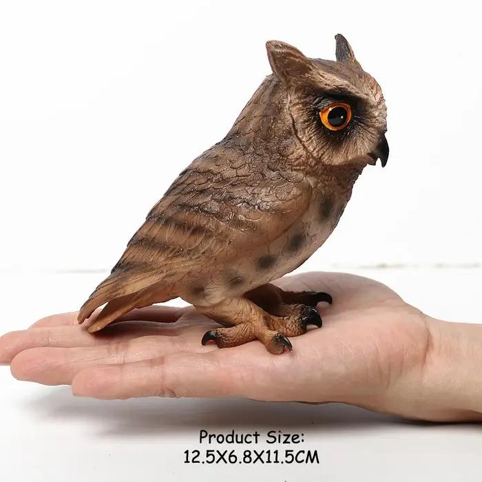 Figurine réaliste en plastique