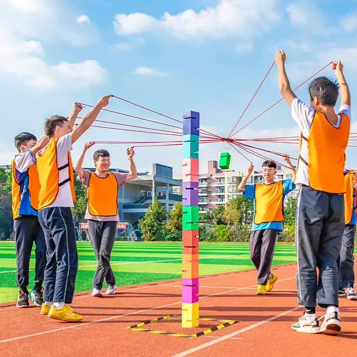 Jeux de tour de construction d'équipe pour adultes et enfants