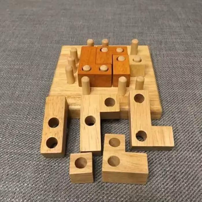 Puzzle Cognitif Muddy Puddles Forme Géométrique En Bois Bleu Profond Développement Intellectuel Pour Adolescents Occasions Spéciales