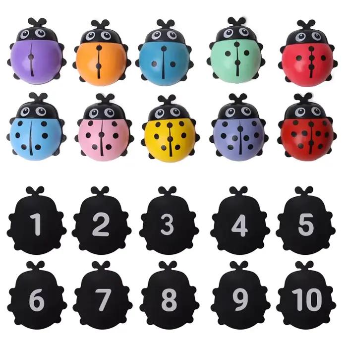 Jeu de comptage avec bâtonnets en forme de coccinelle