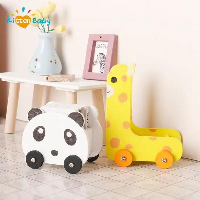 Étagère de rangement l'inventaire en forme de girafe de Krasnoise