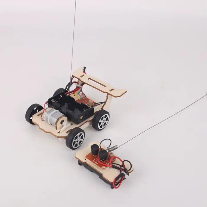 Kit d'assemblage de modèle de voiture RC