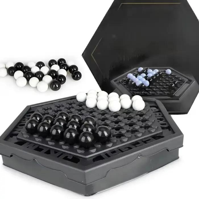 Capable Games Jeu d'échecs portable Jeu de société familial pour enfants Développement intellectuel Carrom Board Push Chess