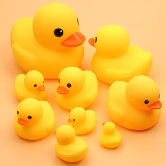 Jouets de Bain en Forme de Petit Canard Jaune pour Bébé, Accessoire en Caoutchouc à Presser, Jouet A